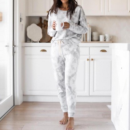 Comfy Tie Dye Print Round Neck Lounge Set