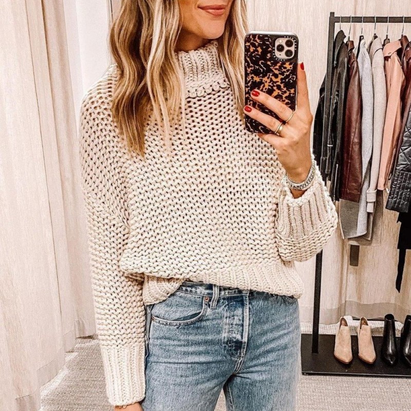 Wide Ribbed Edge Round Neck Long Sleeve Sweater