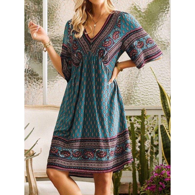 Retro V-Neck Short Sleeve Printed Mini Dress