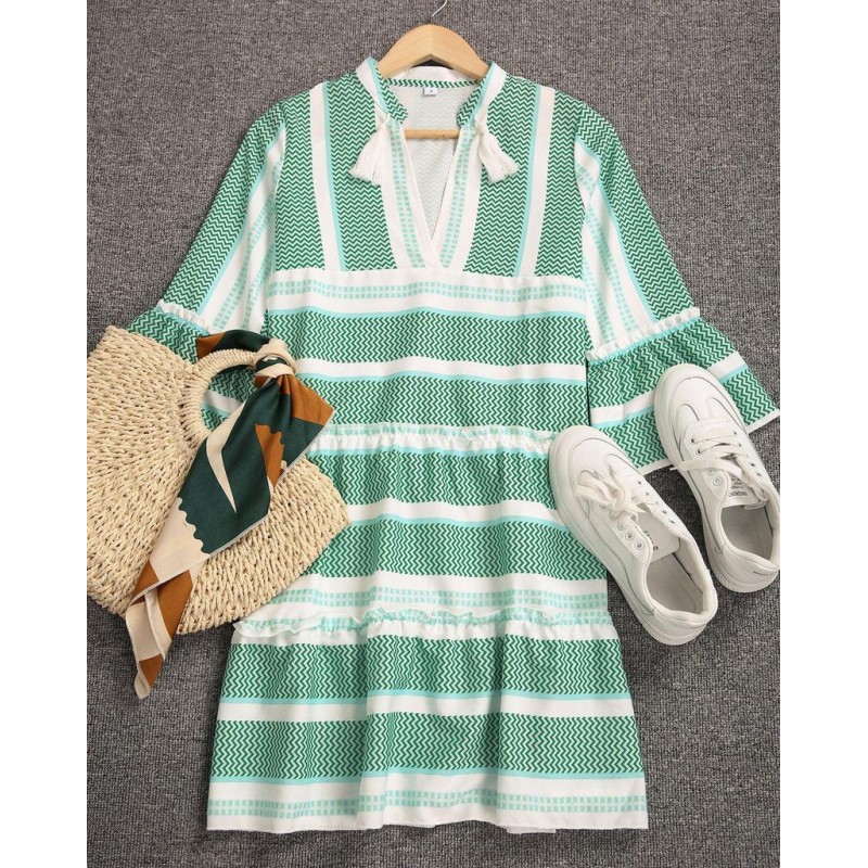 Chic Color Block Print Bell Cuff Sleeve Mini Dress