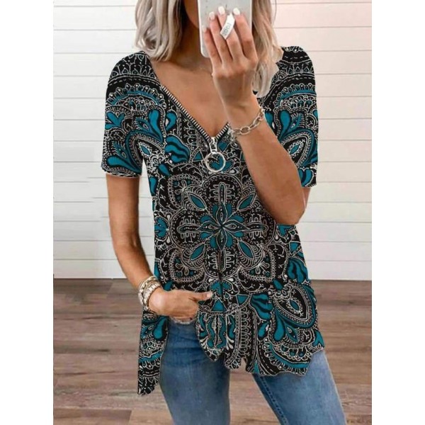 Chic Print Short Sleeve Top