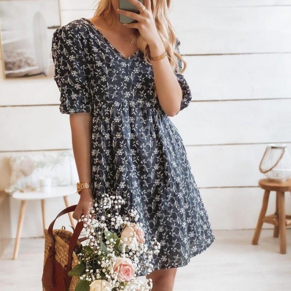 Vintage V-Neck Short Sleeve Mini Dress