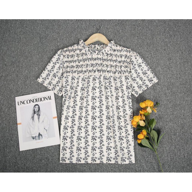 Retro Print Round Neck Short Sleeve Blouse