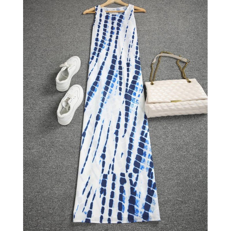 Fresh Print Round Neck Sleeveless Maxi Dress