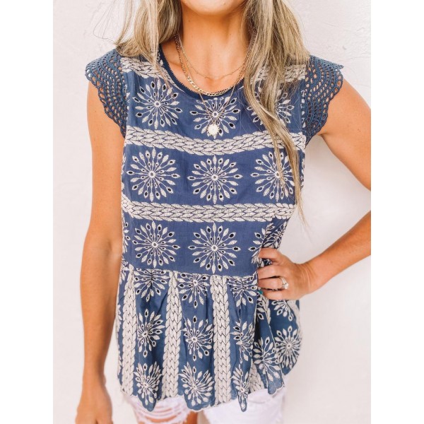 Mysterious Round Neck Print Sleeveless Top