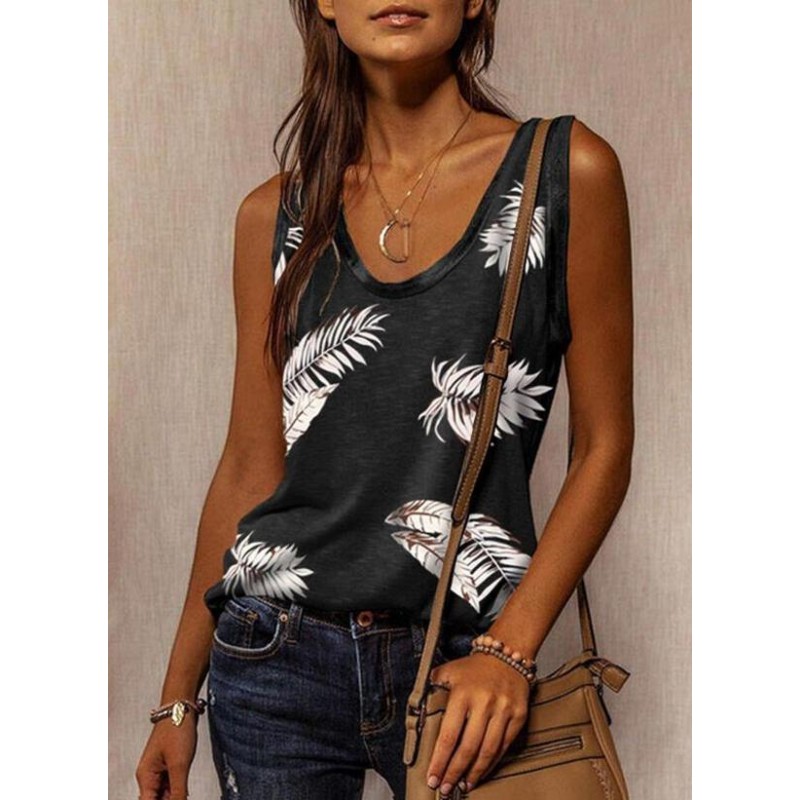 Chic Print Scoop Neck Top