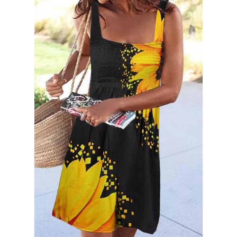 Elegant Sleeveless Floral Mini Dress